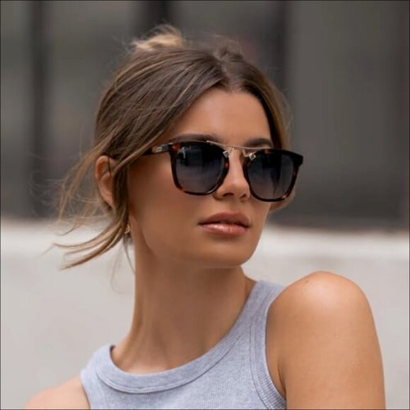 Oversized Square Polarized Sunglasses with Acetate Frame and Metal Bridge main image 5